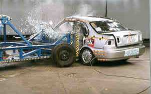 NCAP 1997 Honda Civic side crash test photo