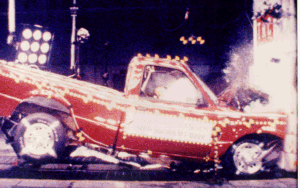 NCAP 1997 Ford Ranger front crash test photo