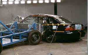 NCAP 1998 Toyota Avalon side crash test photo