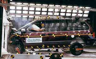 NCAP 1998 Dodge Grand Caravan front crash test photo