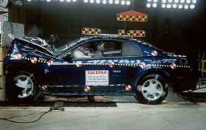 NCAP 1999 Ford Mustang front crash test photo