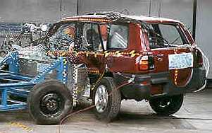 NCAP 1999 Toyota RAV4 side crash test photo