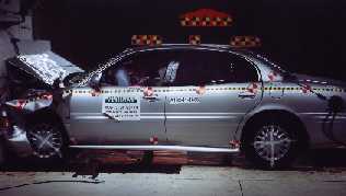 NCAP 2000 Buick LeSabre front crash test photo