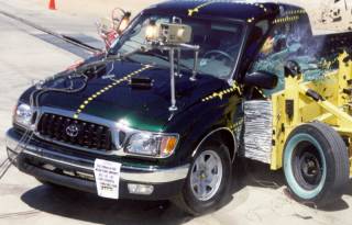 NCAP 2001 Toyota Tacoma side crash test photo