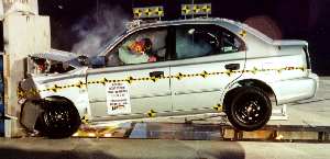 NCAP 2002 Hyundai Accent front crash test photo