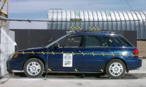 NCAP 2002 Subaru Impreza front crash test photo