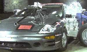 NCAP 2003 Mitsubishi Eclipse side crash test photo