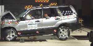 NCAP 2003 Subaru Forester front crash test photo