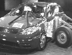 NCAP 2004 Toyota Matrix side crash test photo