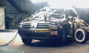 NCAP 2005 Mitsubishi Endeavor side crash test photo