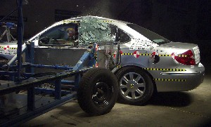 NCAP 2005 Buick LaCrosse side crash test photo
