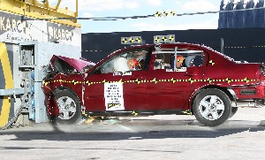 NCAP 2005 Chevrolet Malibu front crash test photo