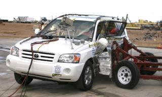 NCAP 2006 Toyota Highlander side crash test photo