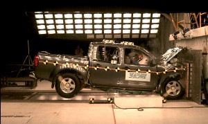 NCAP 2006 Nissan Frontier front crash test photo
