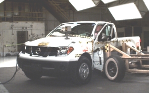 NCAP 2006 Nissan Frontier side crash test photo