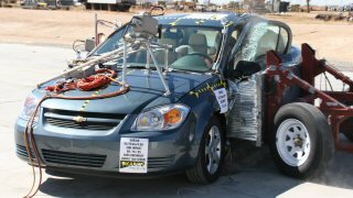 NCAP 2007 Chevrolet Cobalt side crash test photo