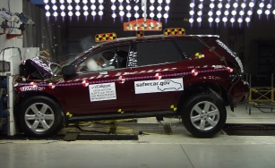 NCAP 2007 Nissan Murano front crash test photo