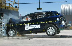 NCAP 2007 Mazda CX-9 front crash test photo
