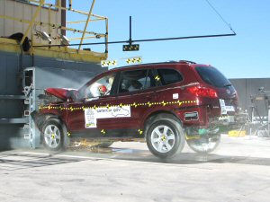 NCAP 2007 Hyundai Santa Fe front crash test photo