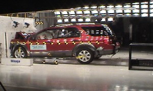 NCAP 2008 Ford Taurus X front crash test photo