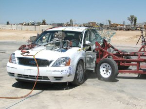 NCAP 2008 Ford Taurus side crash test photo