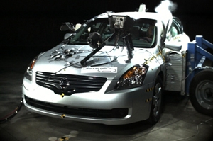 NCAP 2008 Nissan Altima side crash test photo