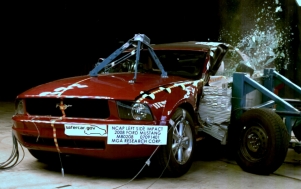 NCAP 2008 Ford Mustang side crash test photo