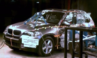 NCAP 2008 BMW X5 side crash test photo