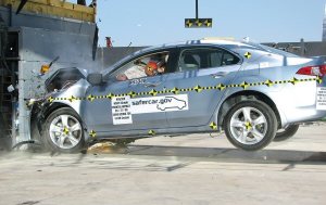 NCAP 2009 Acura TSX front crash test photo
