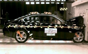 2010 BMW 3 Series NHTSA frontal crash test
