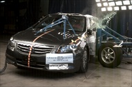 NCAP 2011 Honda Accord side crash test photo