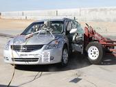 NCAP 2011 Nissan Altima side crash test photo