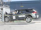 NCAP 2011 Toyota Venza front crash test photo