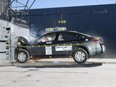 NCAP 2012 Nissan Altima front crash test photo