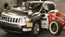 NCAP 2013 Jeep Compass side crash test photo