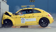 NCAP 2013 Volkswagen Beetle front crash test photo