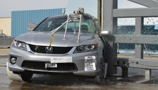 NCAP 2013 Honda Accord side pole crash test photo