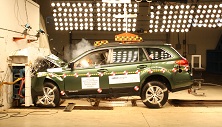 NCAP 2013 Subaru Outback front crash test photo