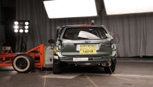 NCAP 2014 Subaru Forester side crash test photo