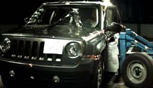 NCAP 2014 Jeep Patriot side crash test photo