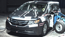NCAP 2014 Honda Odyssey side crash test photo