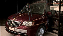 2015 Chrysler Town and Country Side Pole Crash Test