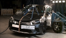 2015 Toyota Corolla Side Crash Test