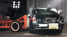 2015 Mercedes-Benz E-Class Sedan Side Crash Test