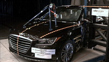 2015 Hyundai Genesis Side Pole Crash Test