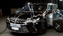 2015 Toyota Camry Hybrid Side Crash Test