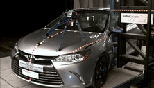 2015 Toyota Camry Hybrid Side Pole Crash Test
