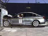 2016 BMW 5 Series Front Crash Test