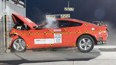 2016 Ford Mustang Coupe Front Crash Test
