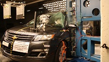 2017 Chevrolet Traverse Side Pole Crash Test